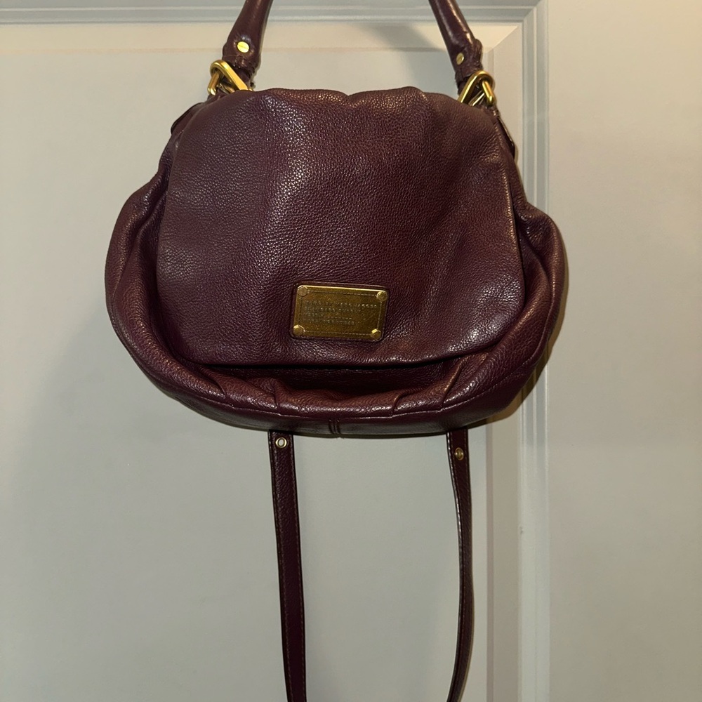 Marc Jacobs Burgundy Leather Shoulder Bag
